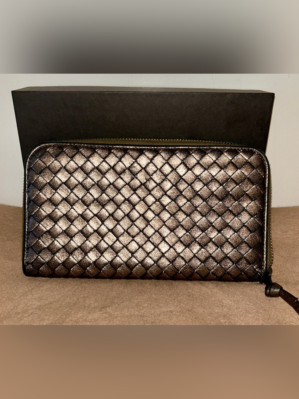 Bottega Veneta Metallic Intrecciato Woven Zippy Wallet- Bronze